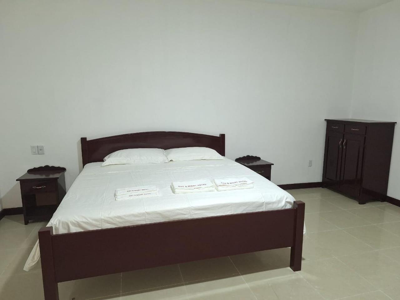 Day And Night Hotel Belmopan Exteriér fotografie
